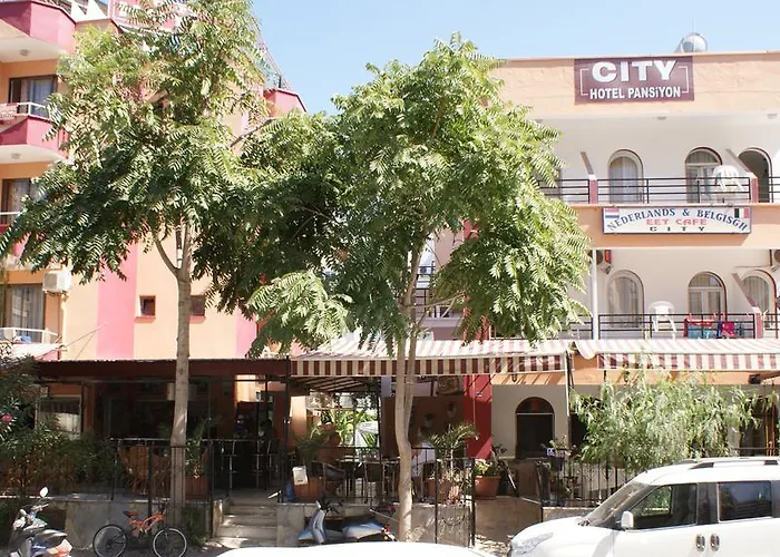 Отель City Hotel 2*