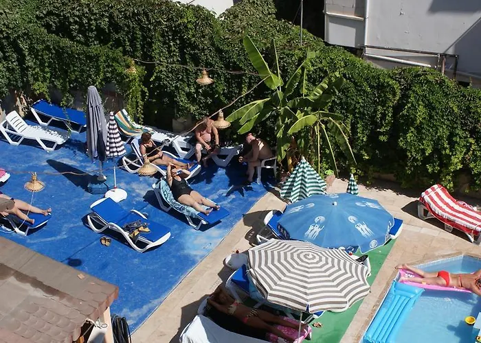 Отель City Hotel