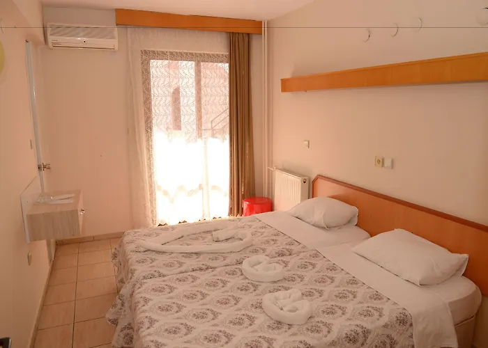 Отель City Hotel 2*